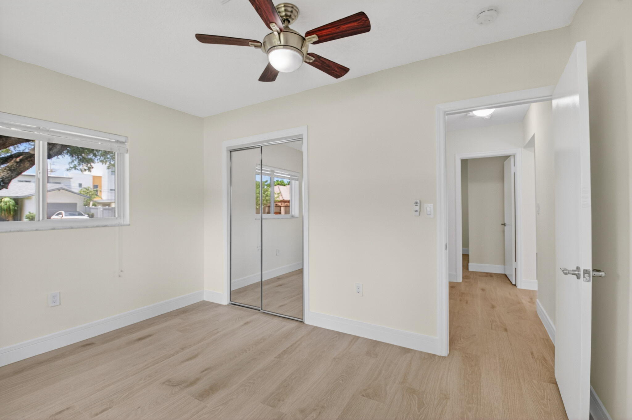 4998 Northwest 4th Avenue Boca Raton, FL 33431 - Photo 7 of 52 7-web-or-mls-DSC_5251