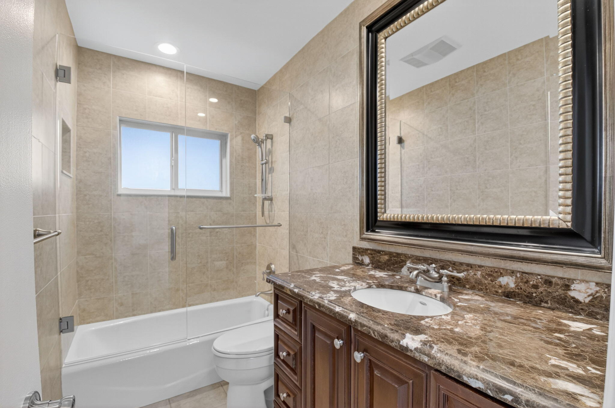 4998 Northwest 4th Avenue Boca Raton, FL 33431 - Photo 10 of 52 10-web-or-mls-DSC_5265