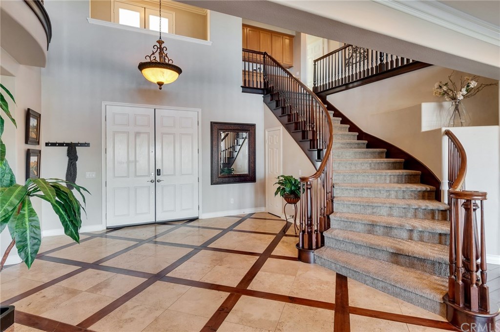 2470 Bulrush Circle Corona, CA 92882 - Photo 9 of 64 a view of entryway and hall