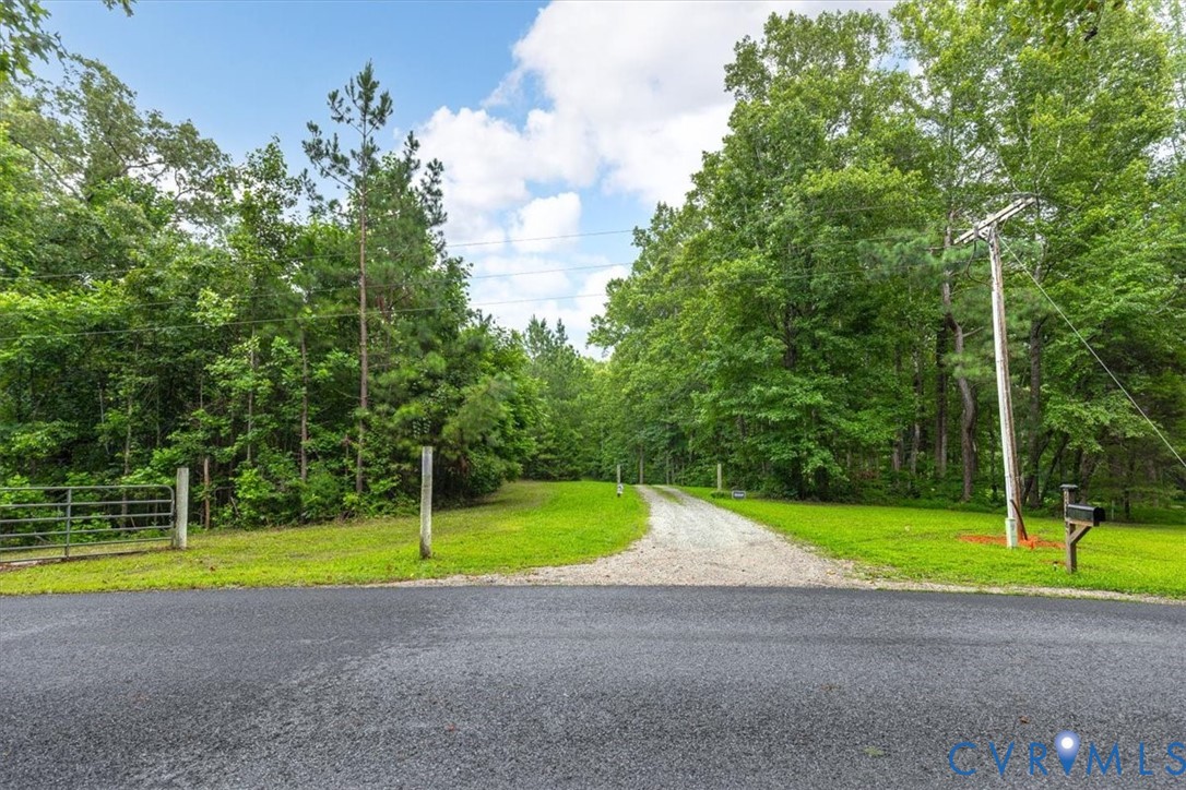 6610 Blenheim Road Powhatan, VA 23139 - Photo 26 of 26 View of dirt / gravel road