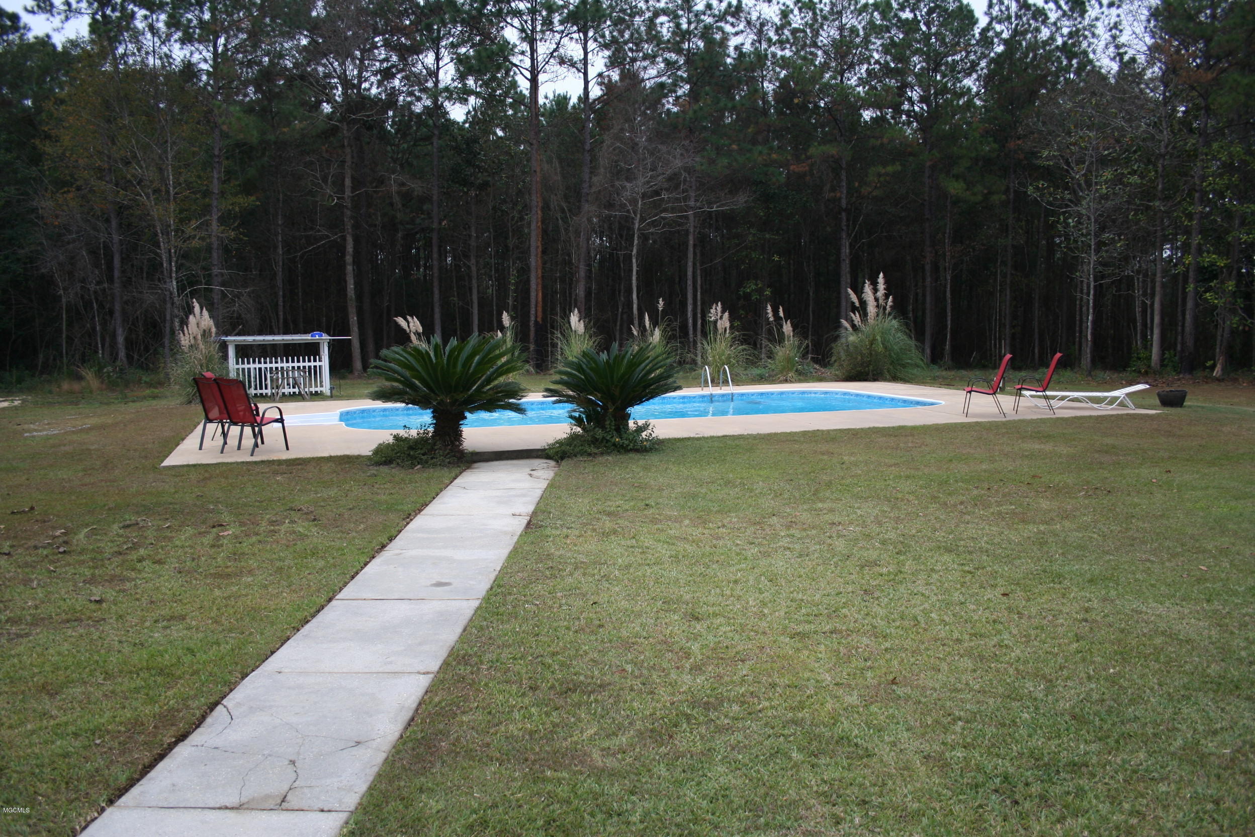 16301 Old River Road Vancleave, MS 39565 - Photo 2 of 29 IMG_2402