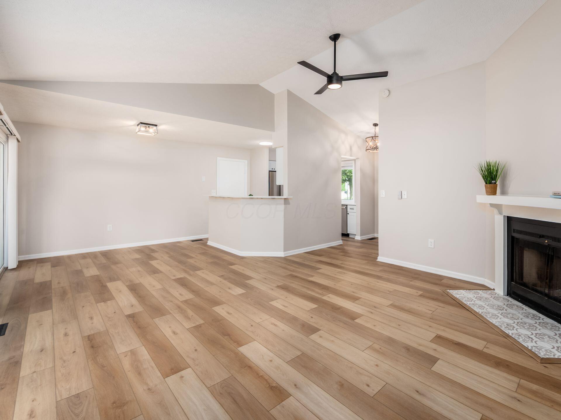 449 Senate Avenue Delaware, OH 43015 - Photo 8 of 31 Open Concept to Dining Space