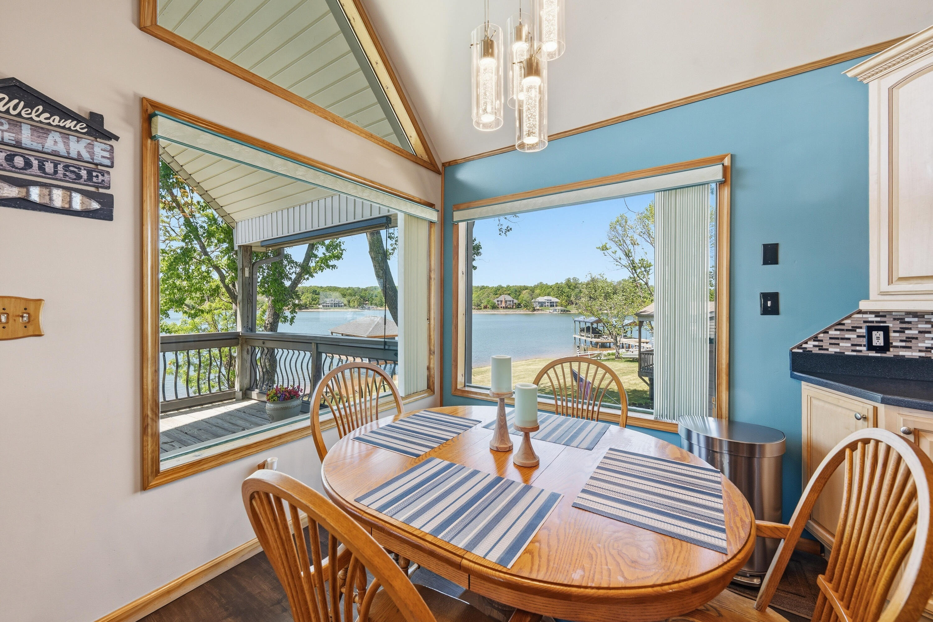 337 Emerald Point Penhook, VA 24137 - Photo 15 of 77 Dining Area