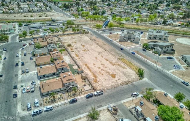 $799,900 | 1405 North Sandhill Road, Unit 2, Las Vegas, NV 89110