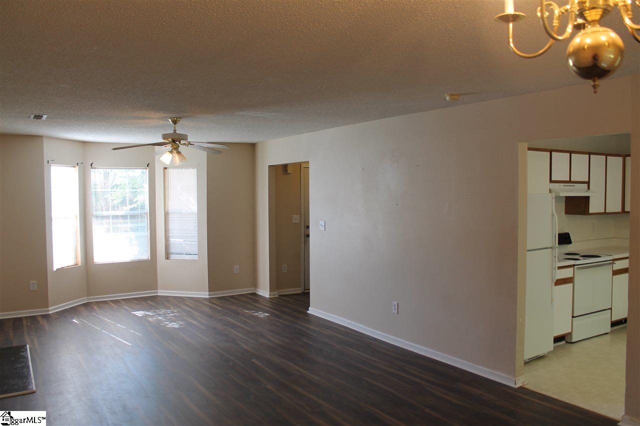 68 Hayfield Lane Greer, SC 29650 - Photo 6 of 9 Gallery Image 6
