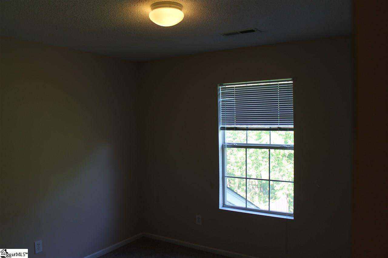 68 Hayfield Lane Greer, SC 29650 - Photo 7 of 9 Gallery Image 7