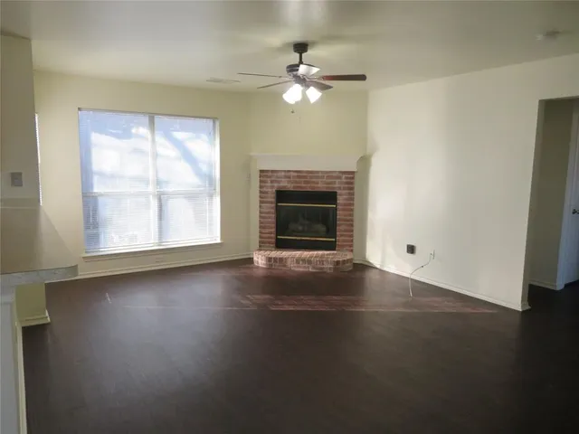 $1,875 | 1515 Killdee Court, DeSoto, TX 75154