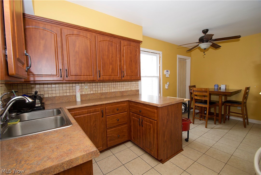 29111 Barjode Road Eastlake, OH 44095 - Photo 2 of 19 Gallery Image 2