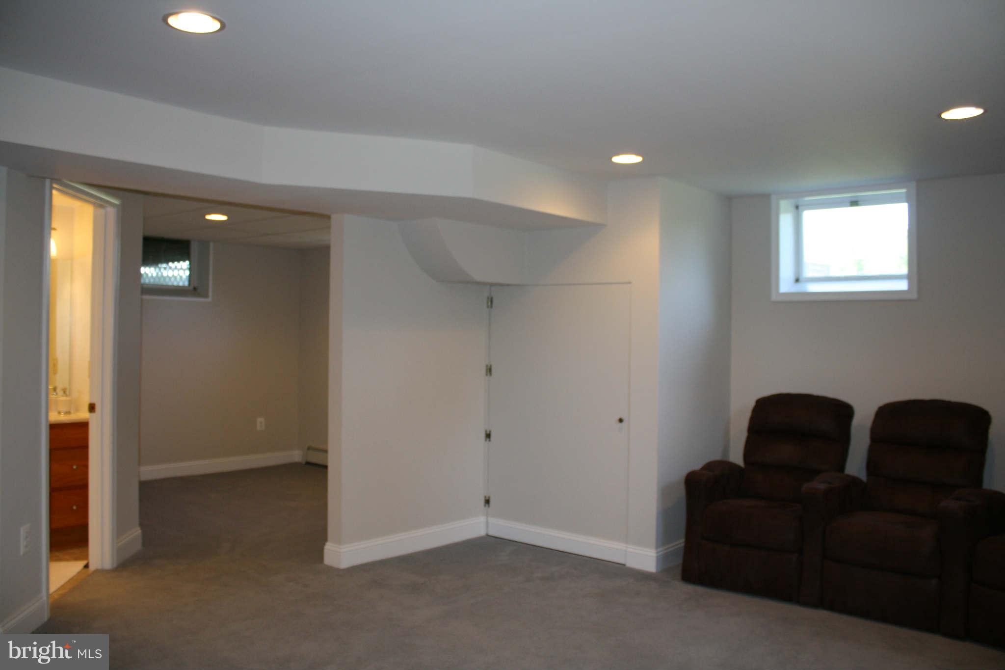 18120 Beallsville Road Poolesville, MD 20837 - Photo 22 of 28 Basement
