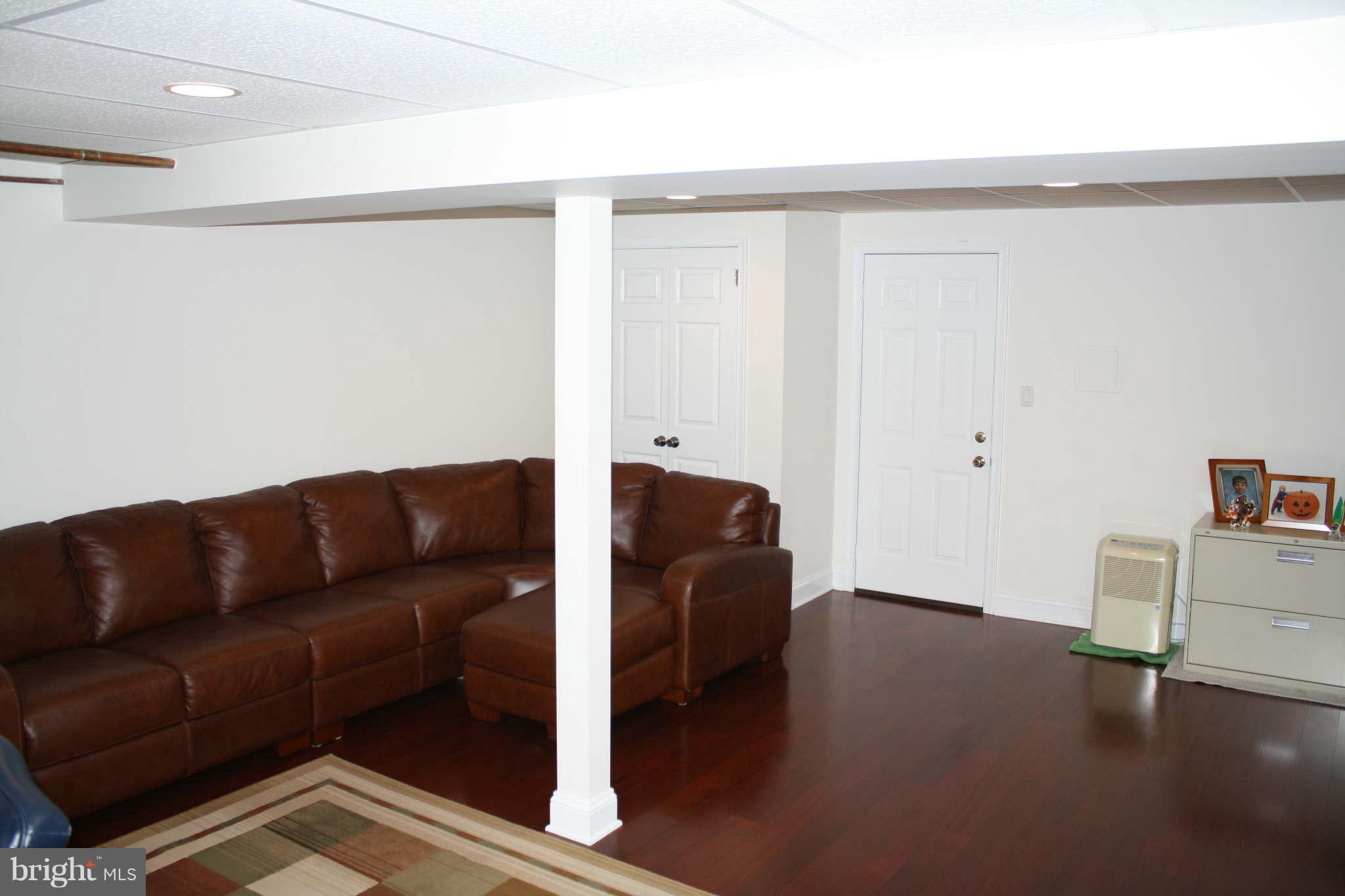 18120 Beallsville Road Poolesville, MD 20837 - Photo 24 of 28 Basement