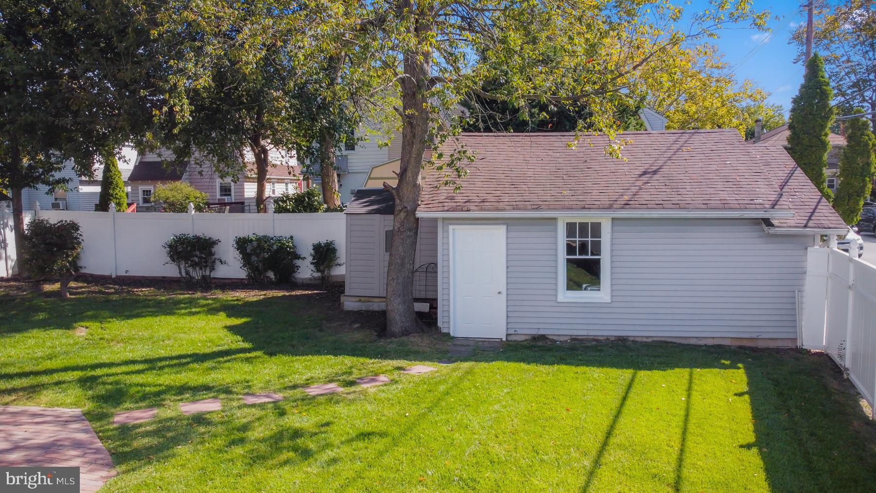 201 East Roland Road Brookhaven, PA 19015 - Photo 31 of 34 Gallery Image 31