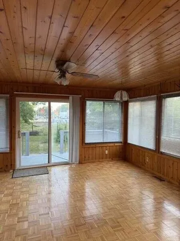 $293,550 | 137 Ida Red Avenue, Sparta, MI 49345