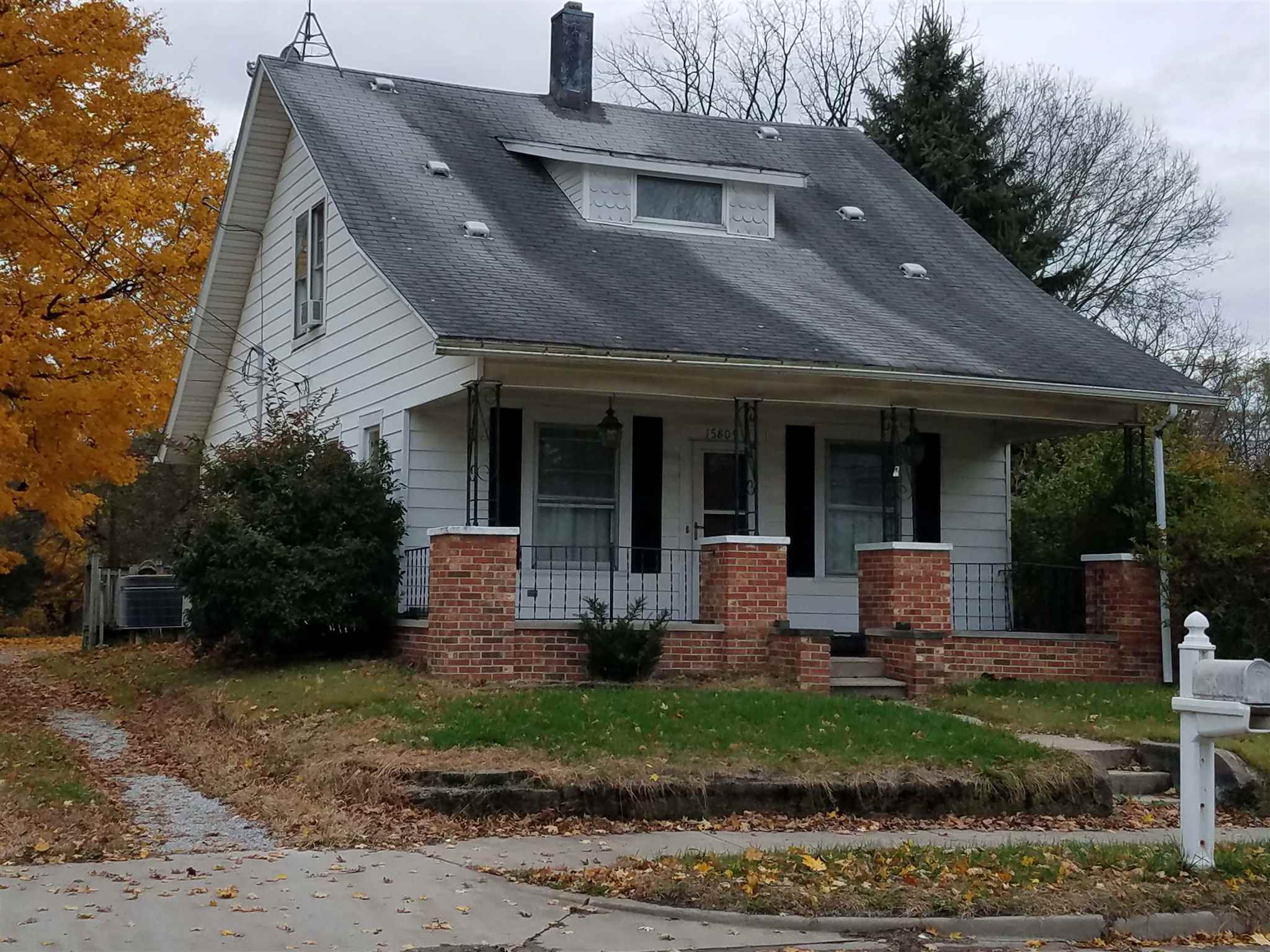 15809 Lima Road Huntertown, IN 46748 - Photo 2 of 36
