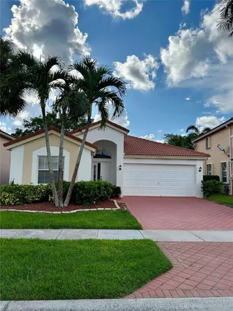 $3,750 | 3694 Miramontes Circle, Wellington, FL 33414