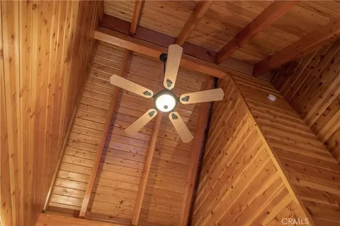 $525,000 | 33291 Wild Rose Drive, Green Valley Lake, CA 92341