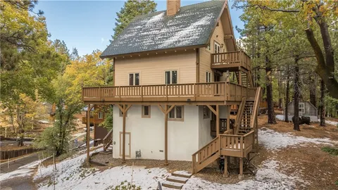 $525,000 | 33291 Wild Rose Drive, Green Valley Lake, CA 92341