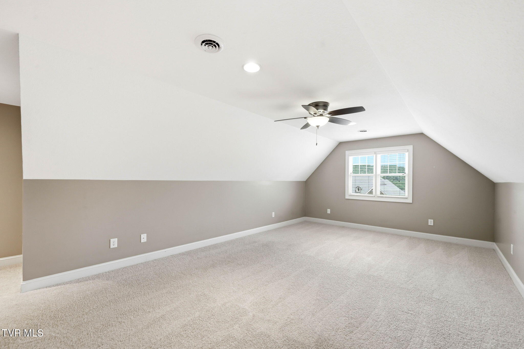 286 Sunset Ridge Court Johnson City, TN 37615 - Photo 46 of 75 28-web-or-mls-286 Sunset Ridge-34
