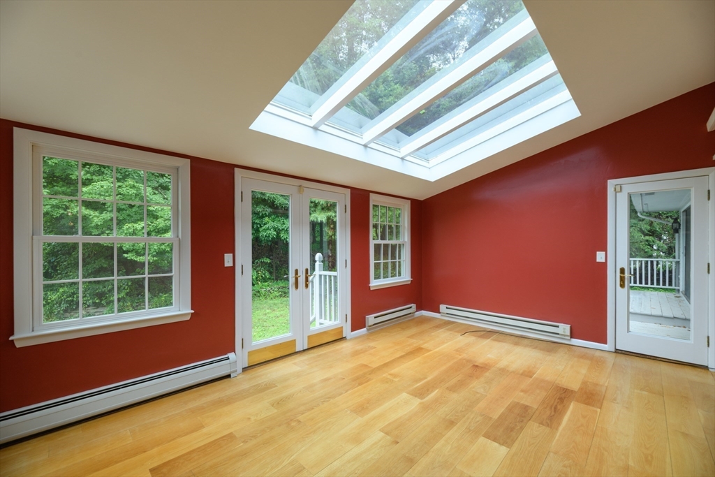 106 Newell Road Holden, MA 01520 - Photo 9 of 41
