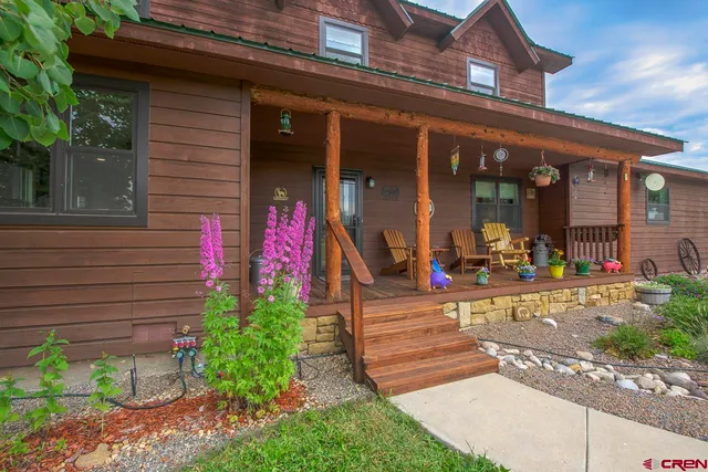 a view of an entryway with a front door