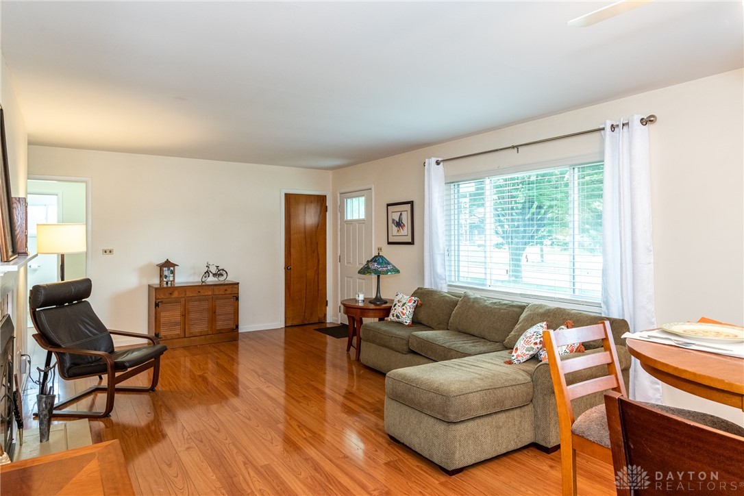 948 East Stroop Road Kettering, OH 45429 - Photo 5 of 43 Gallery Image 5