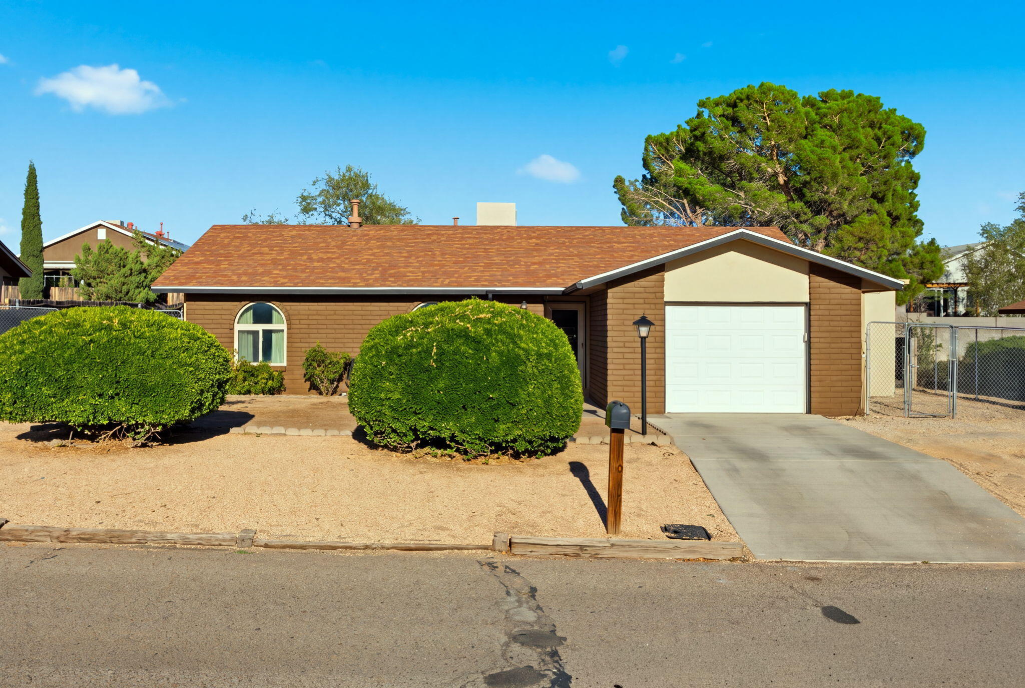 232 17th Street Southeast Rio Rancho, NM 87124 - Photo 1 of 36 Gallery Image 1