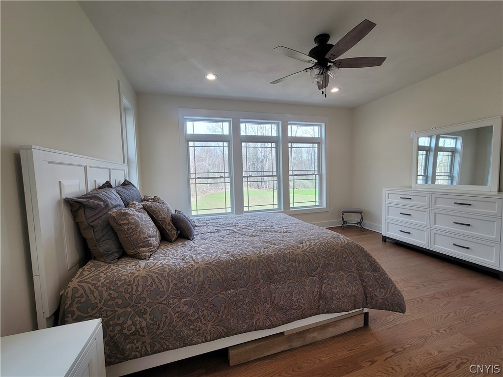 4 R Mistral Circle Liverpool, NY 13090 - Photo 11 of 50