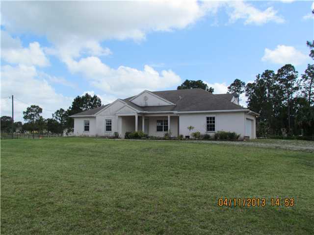17812 72nd Road North Loxahatchee, FL 33470 - Photo 1 of 11 Primary Photo
