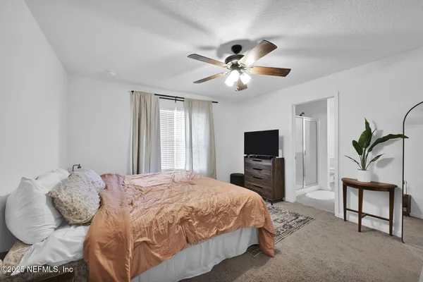 $337,500 | 8668 Lake George Circle West, Macclenny, FL 32063