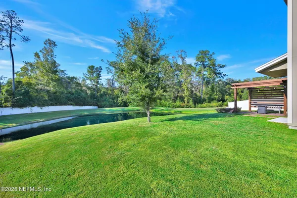 $337,500 | 8668 Lake George Circle West, Macclenny, FL 32063