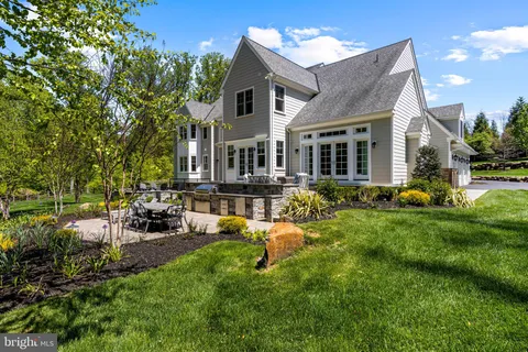 $3,950,000 | 2207 White Horse Road, Berwyn, PA 19312