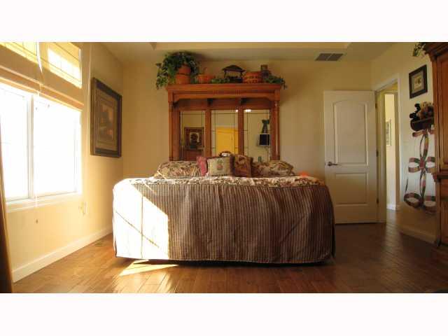 2590 North Centerline Road Franklin, IN 46131 - Photo 9 of 12 Gallery Image 9