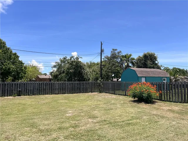 $377,000 | 314 Inglewood Drive, Ingleside, TX 78362