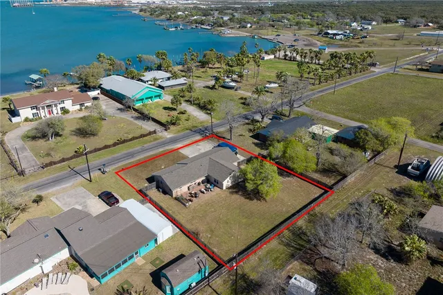 $377,000 | 314 Inglewood Drive, Ingleside, TX 78362