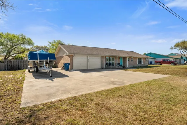 $377,000 | 314 Inglewood Drive, Ingleside, TX 78362