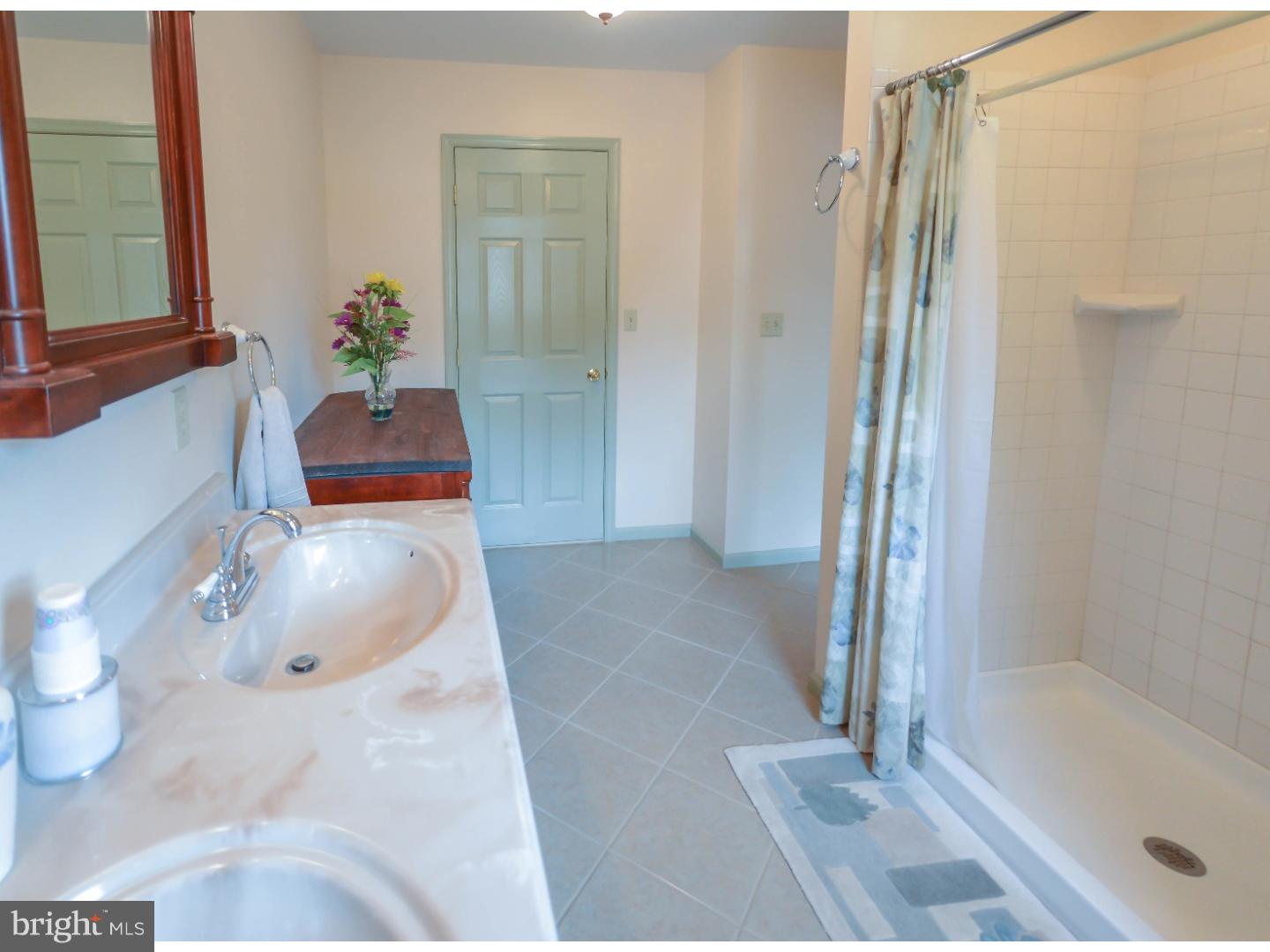 824 Fairfield Road Fairless Hills, PA 19030 - Photo 17 of 25 Master Bathroom
