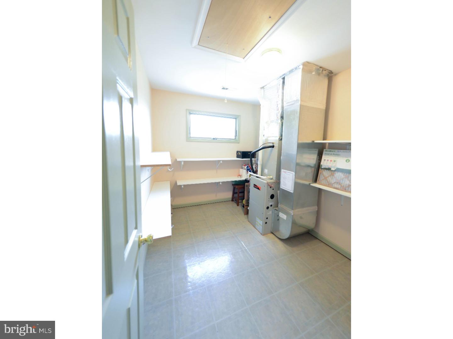824 Fairfield Road Fairless Hills, PA 19030 - Photo 22 of 25 Closet