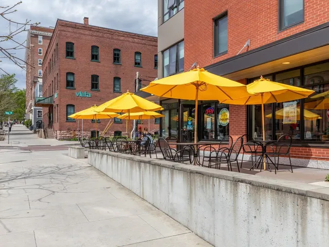 $310,000 | 193 St Paul Street, Unit 209, Burlington, VT 05401