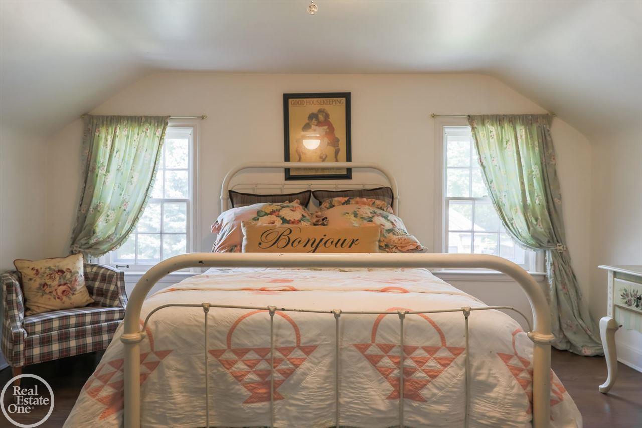 741 Trombley Road Grosse Pointe, MI 48230 - Photo 44 of 63 50041939-43.JPG