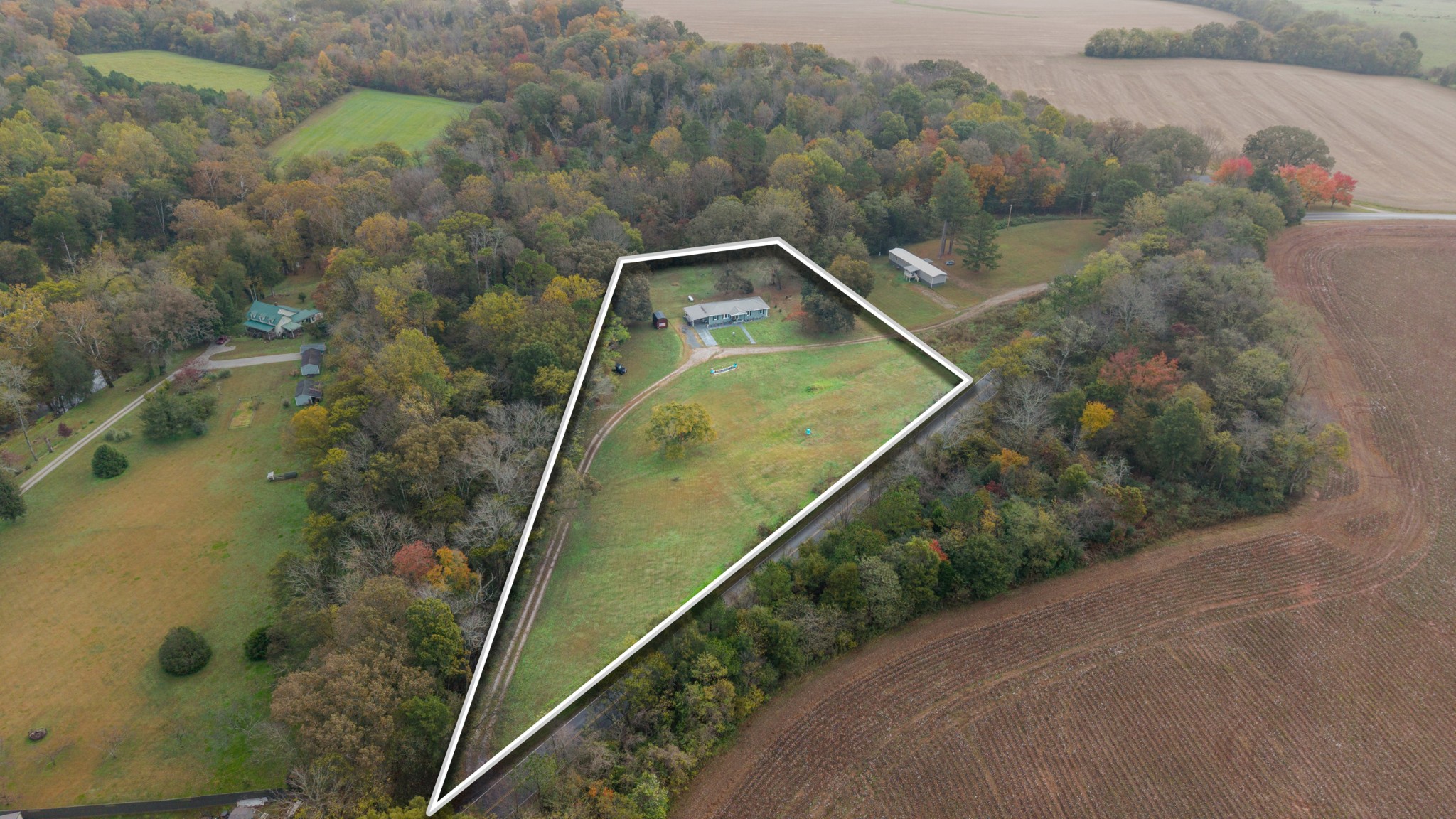 1052 Old Salem Lexie Road Belvidere, TN 37306 - Photo 46 of 47