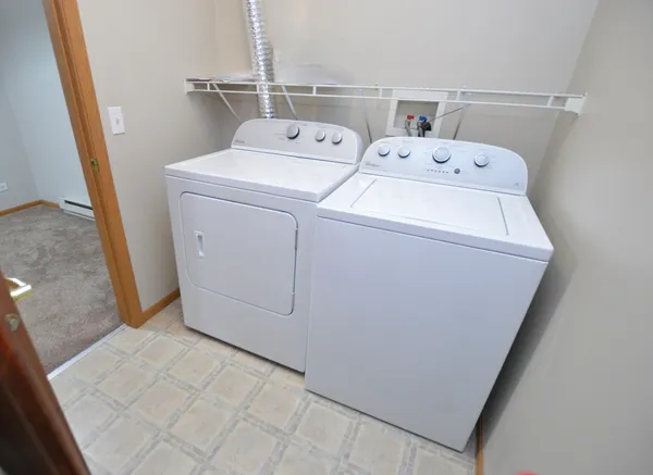 $161,000 | 300 Cunat Boulevard, Unit 2C, Richmond, IL 60071