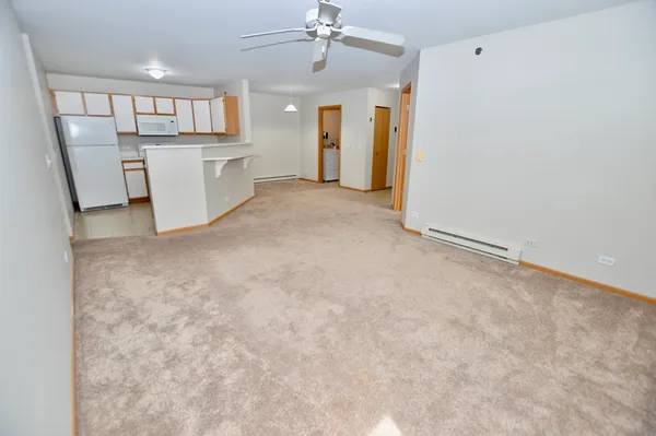 $161,000 | 300 Cunat Boulevard, Unit 2C, Richmond, IL 60071