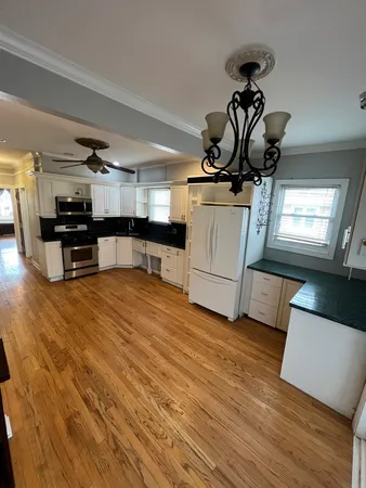 $399,000 | 6340 West Barry Avenue, Chicago, IL 60634