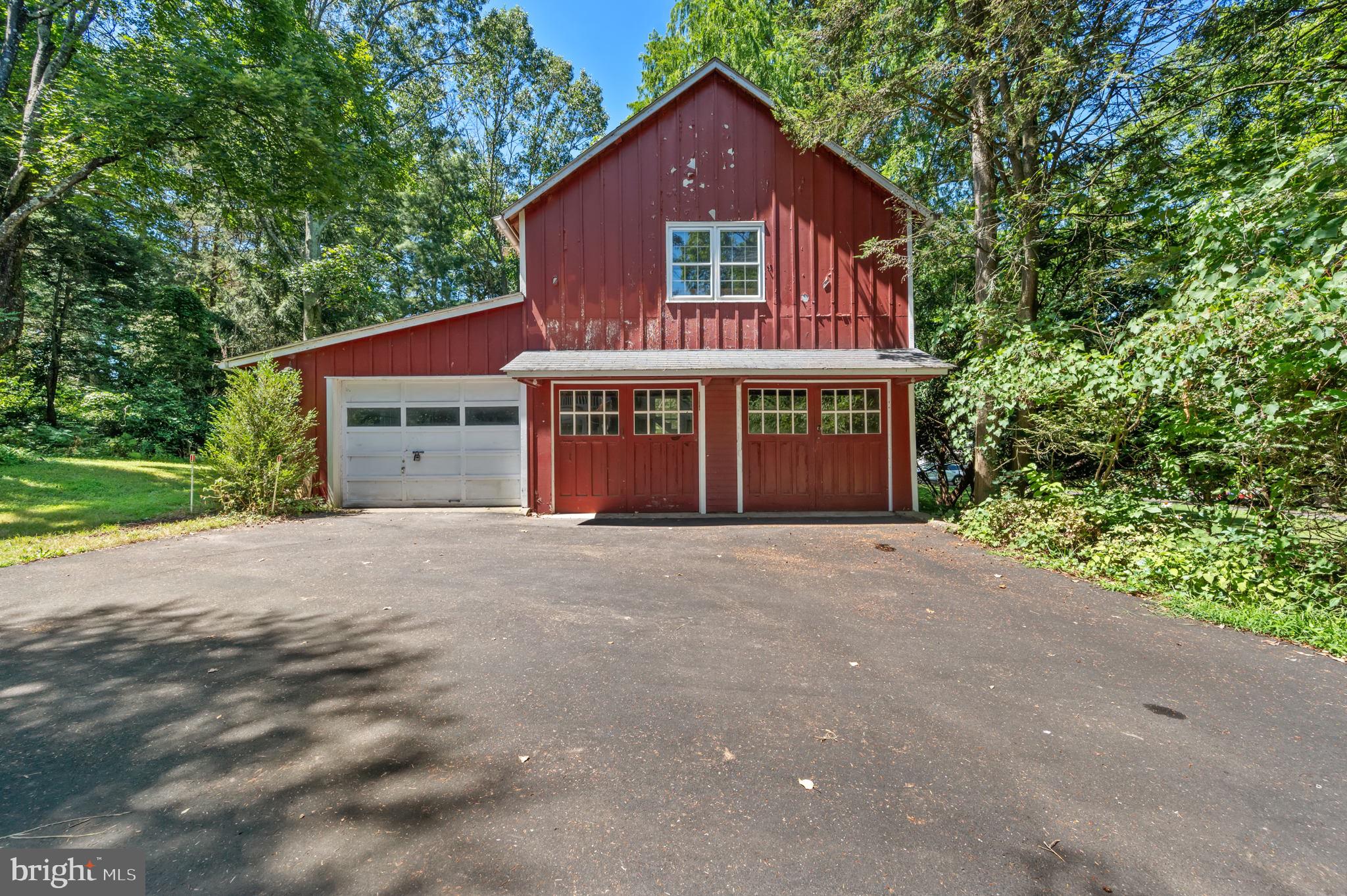 4386 Old Easton Road Doylestown, PA 18902 - Photo 27 of 34 Detached Garage/Barn