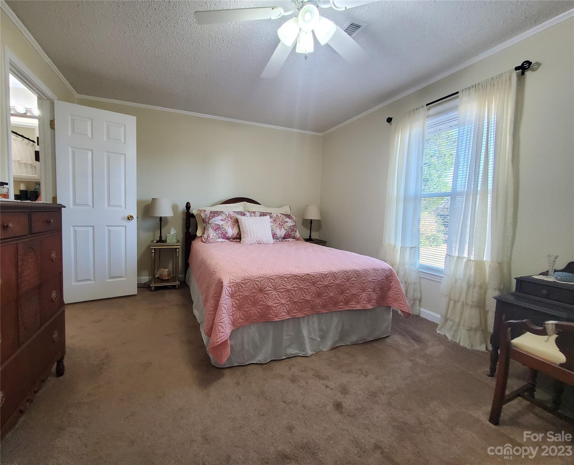 703 Old Hardin Road Dallas, NC 28034 - Photo 10 of 22 Gallery Image 10