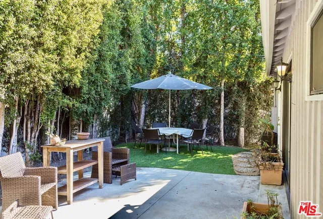 $6,300 | 1228 Peck Drive, Los Angeles, CA 90035