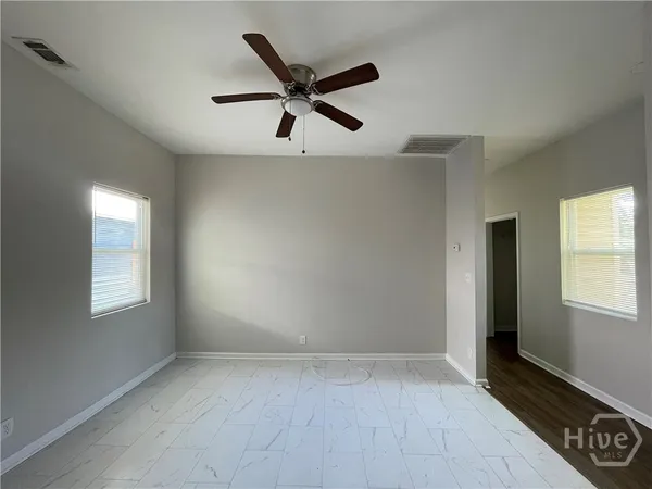 $2,100 | 1112 East Bolton Street, Savannah, GA 31404