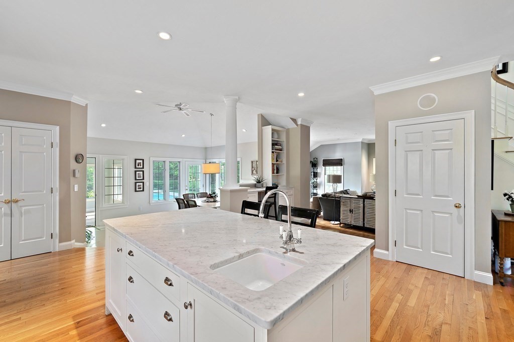 21 Stonybrook Road Marshfield, MA 02050 - Photo 9 of 40 Gallery Image 9