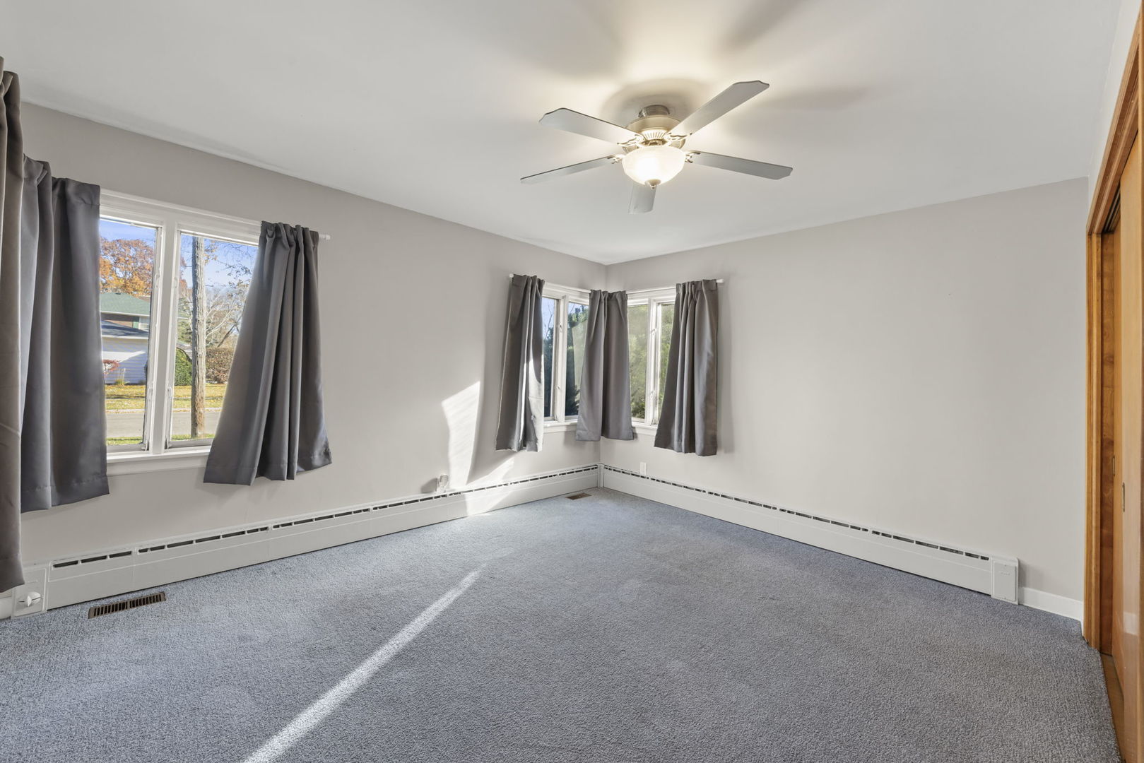 175 South Harrison Avenue Aurora, IL 60506 - Photo 12 of 25 a view of an empty room with a window