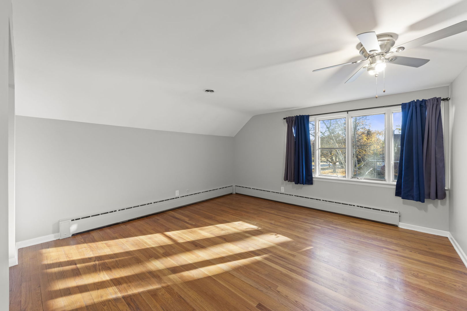 175 South Harrison Avenue Aurora, IL 60506 - Photo 16 of 25 a view of an empty room with a window