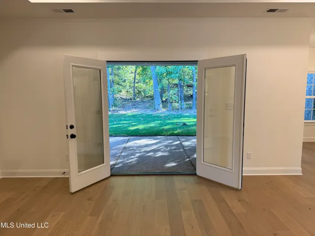 $428,900 | 1488 Creekside Lane, Hernando, MS 38632